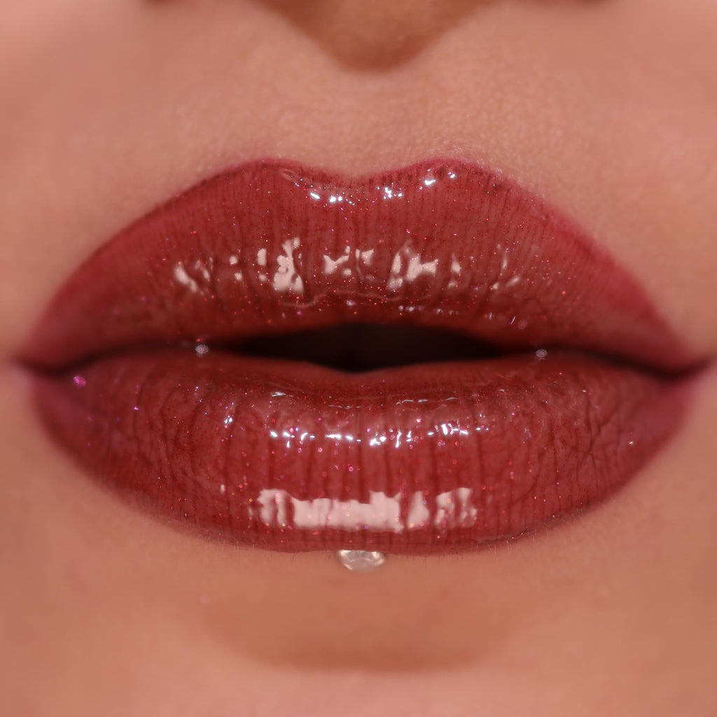 I Heart Revolution Soft Swirl Gloss Chocolate Lip-COOKIE DELIGHT-