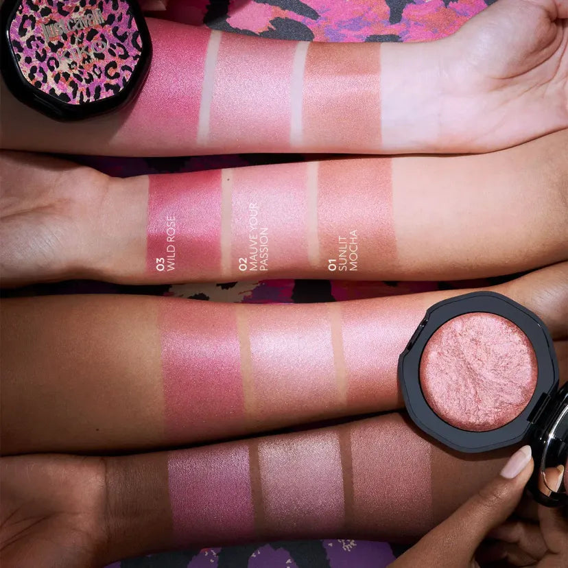 Just Cavalli X Kiko Milano Fusion Glow Blush
Ultra-sensual baked blush